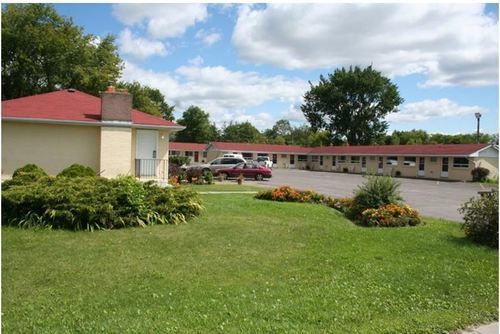 Avalon Motel Belleville Esterno foto